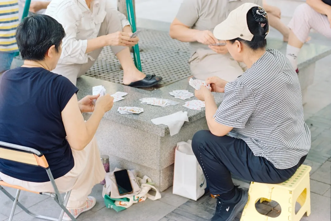 智慧生活服务小程序功能设计与技术实现解析